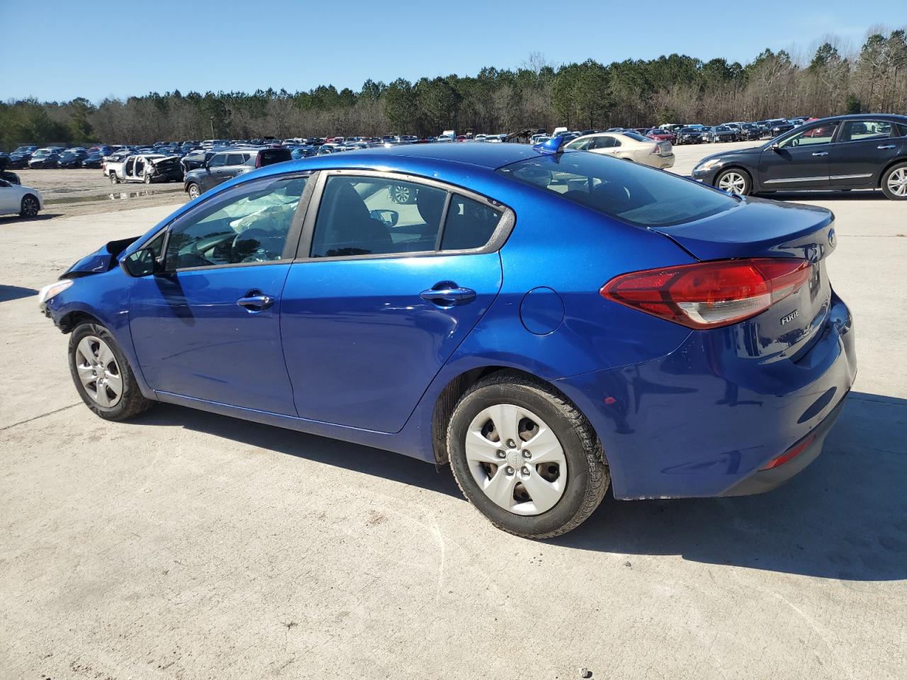 2017 Kia Forte - Image 2