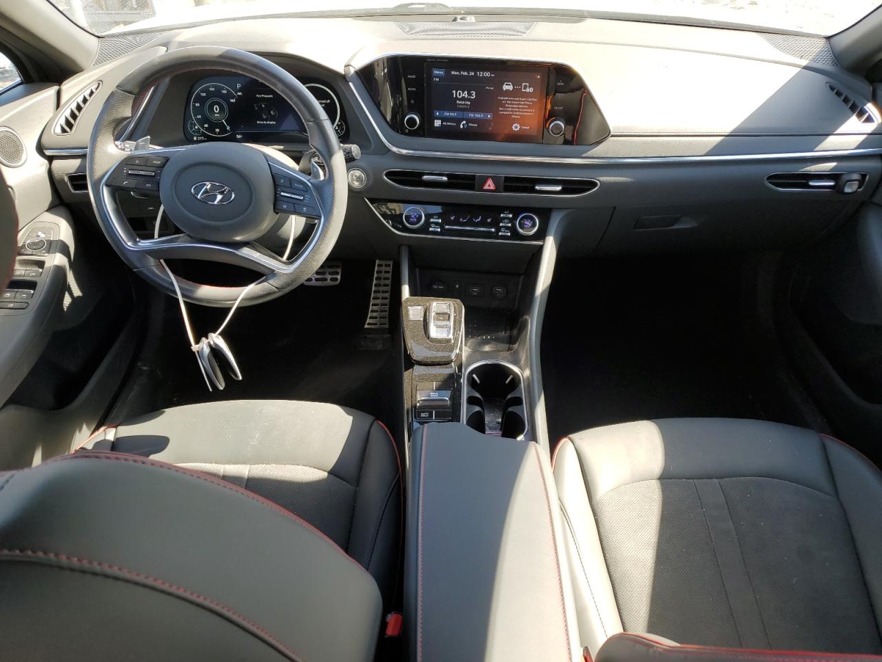 2020 Hyundai Sonata - Image 8