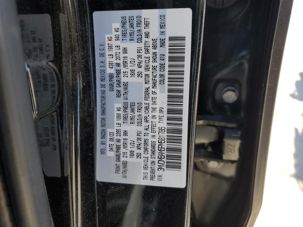 2023 Mazda CX-30 - Image 13