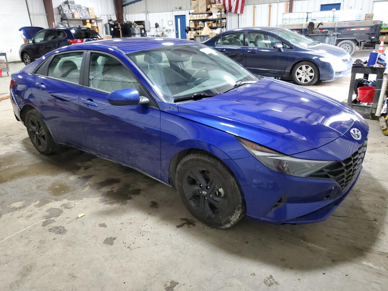 2023 Hyundai Elantra - Image 4