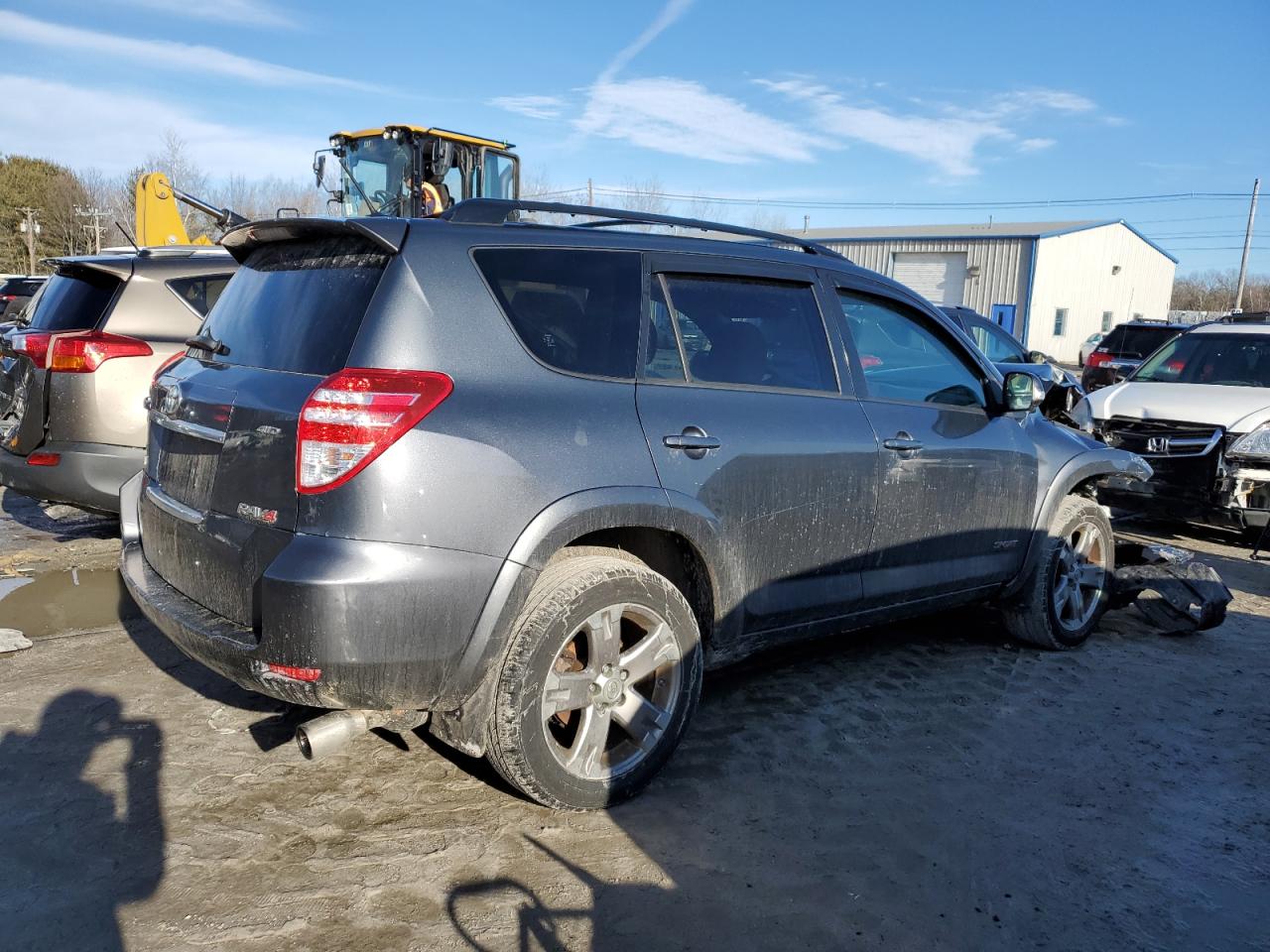 2010 Toyota RAV 4 - Image 3