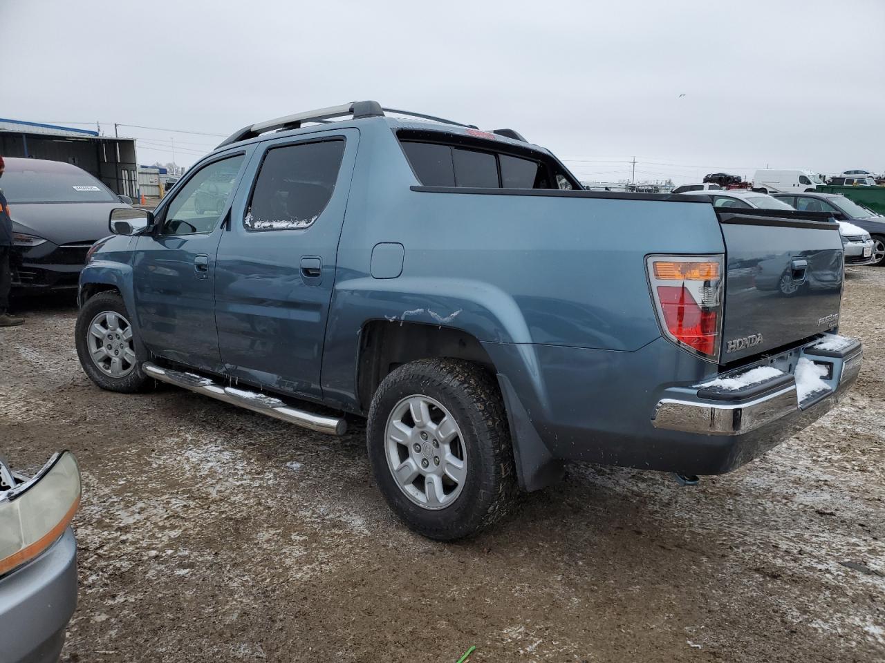 2006 Honda Ridgeline - Image 2