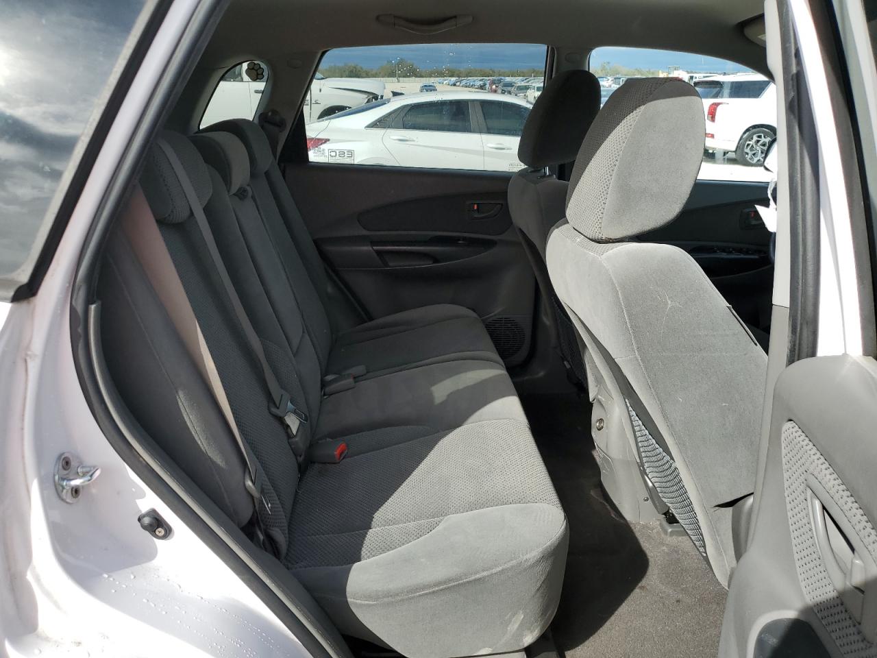 2008 Hyundai Tucson - Image 11