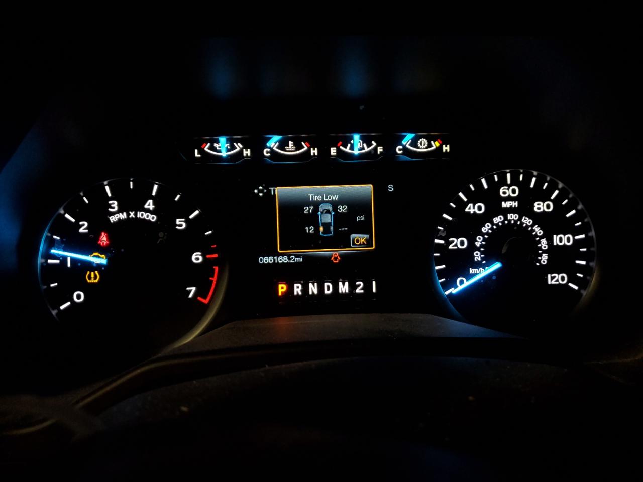 2015 Ford F-150 - Image 9