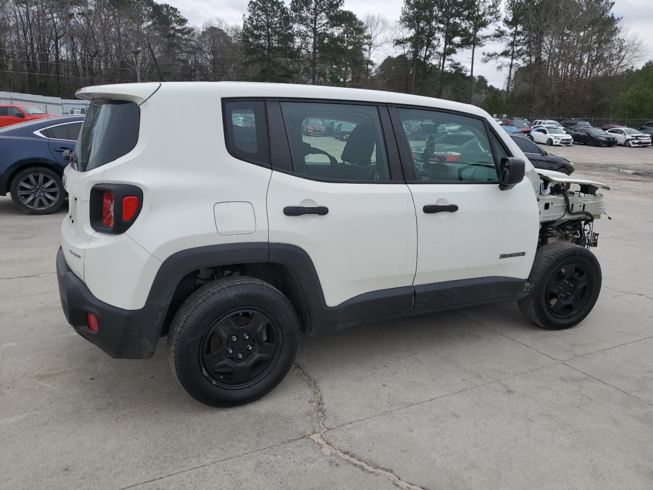 2017 Jeep Renegade - Image 3