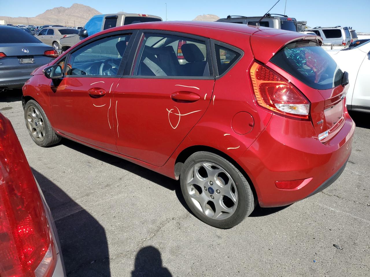 2011 Ford Fiesta - Image 2