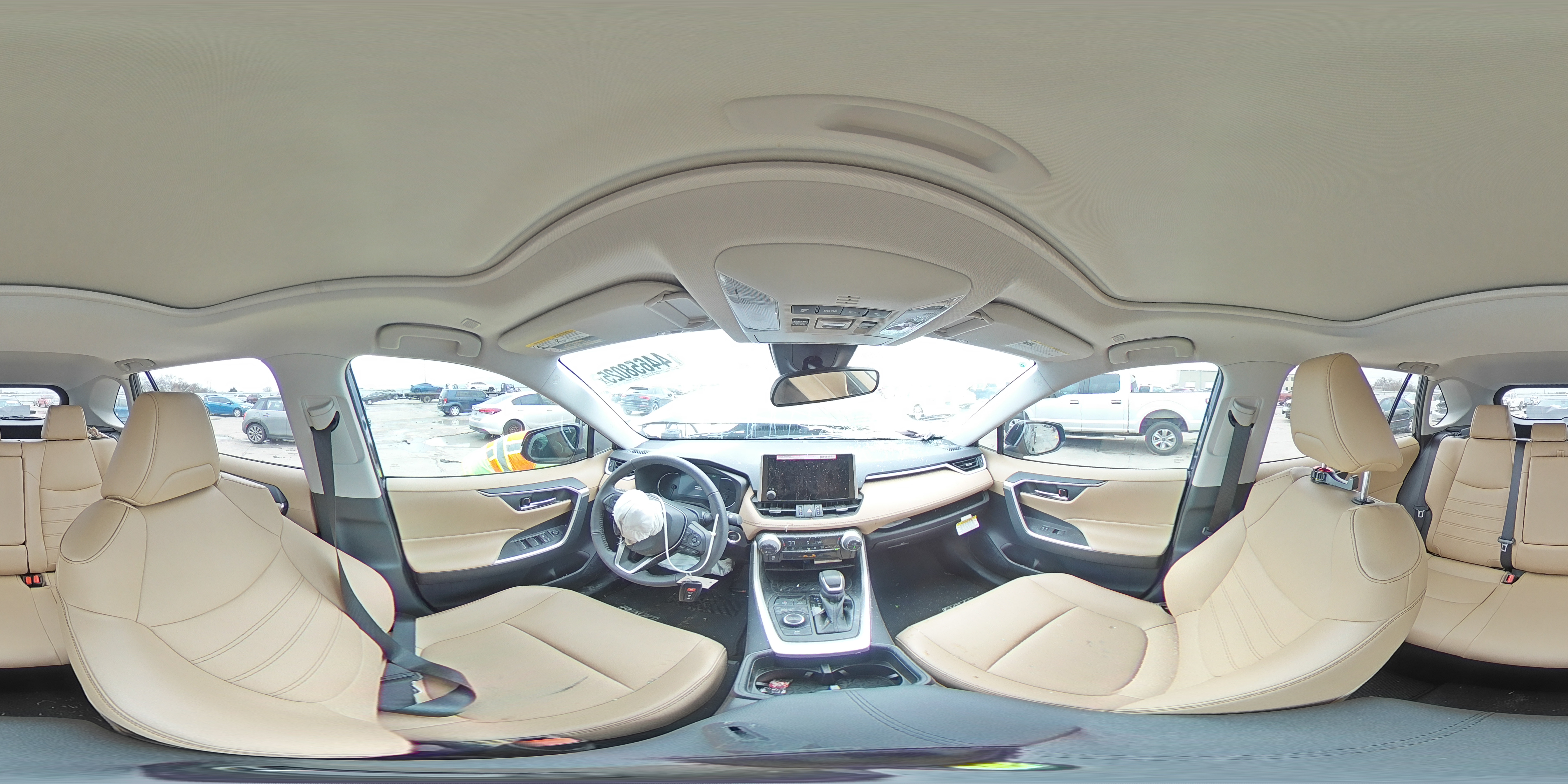 2024 Toyota RAV 4 - Image 14