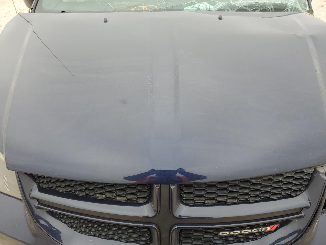 2016 Dodge Caravan - Image 12