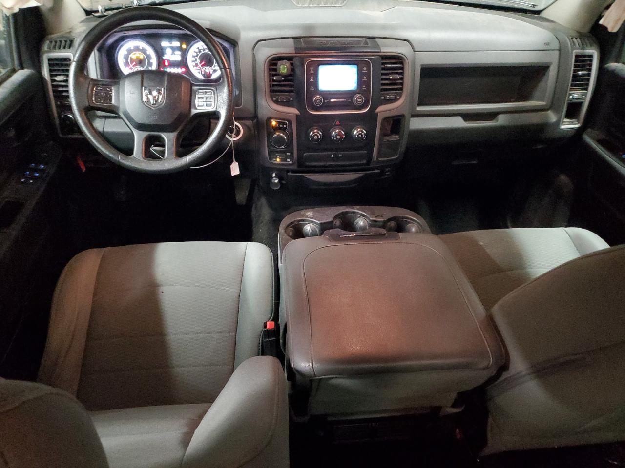 2016 RAM 1500 - Image 8