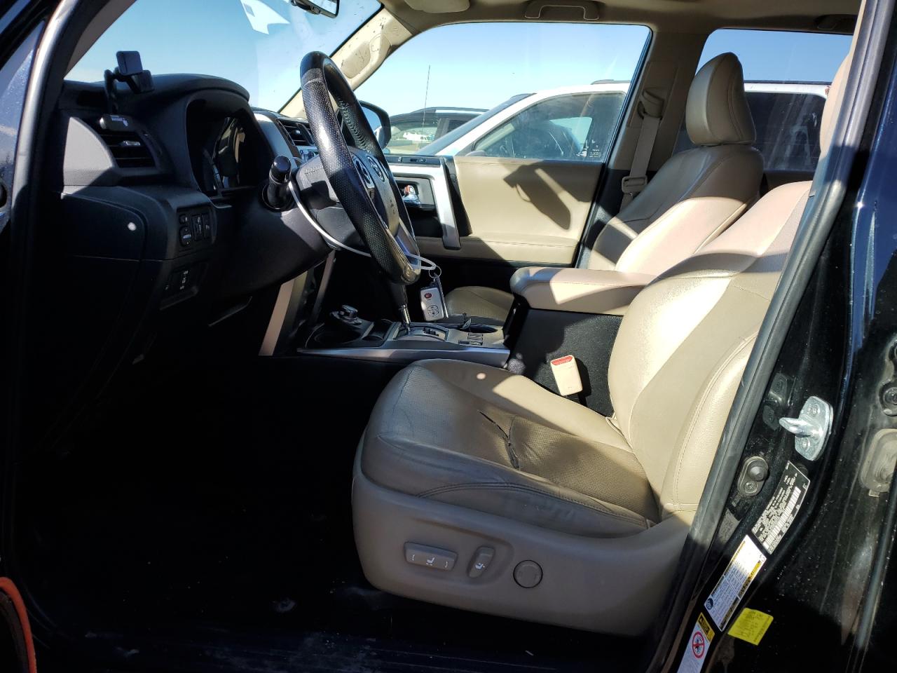 2015 Toyota 4Runner - Image 7