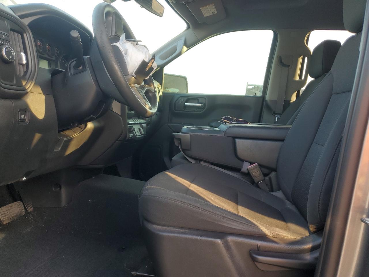 2020 Chevrolet Silverado - Image 7
