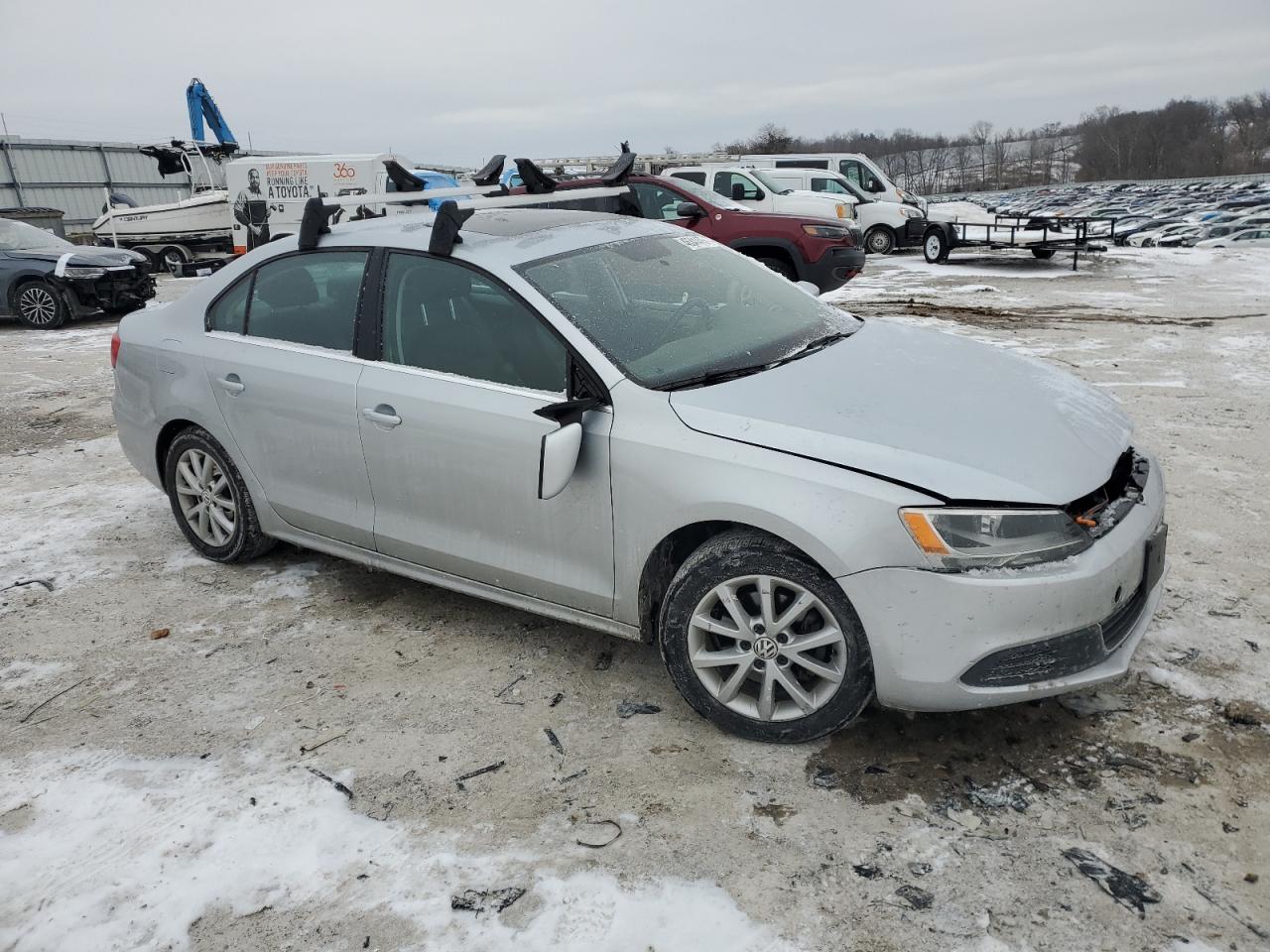 2014 Volkswagen Jetta - Image 4