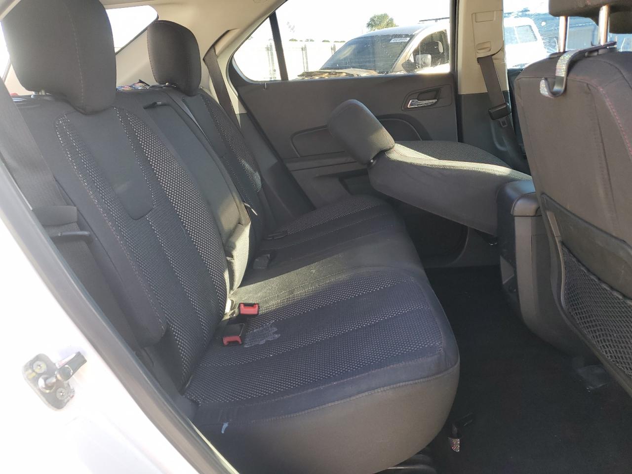 2013 Chevrolet Equinox - Image 11