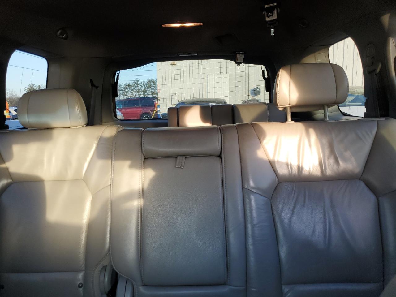 2011 Honda Pilot - Image 10