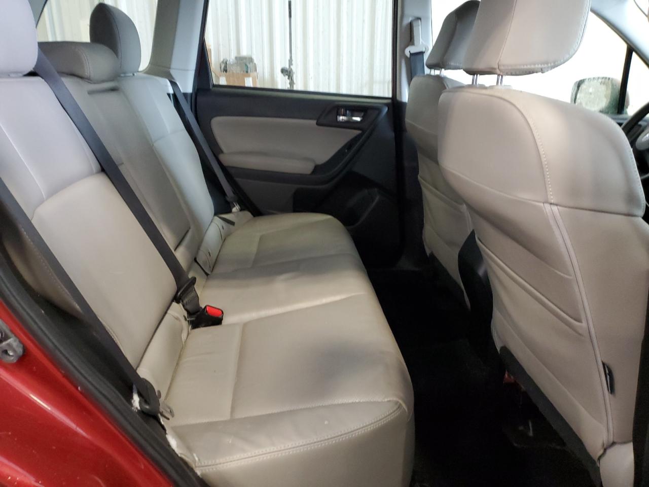 2015 Subaru Forester - Image 11