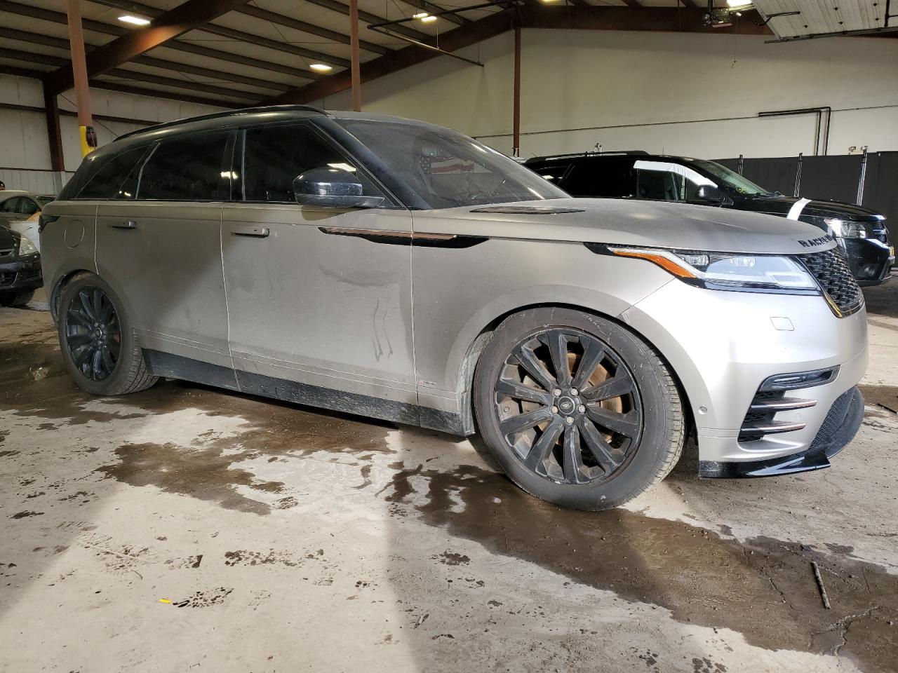 2018 Land Rover Range Rover - Image 4