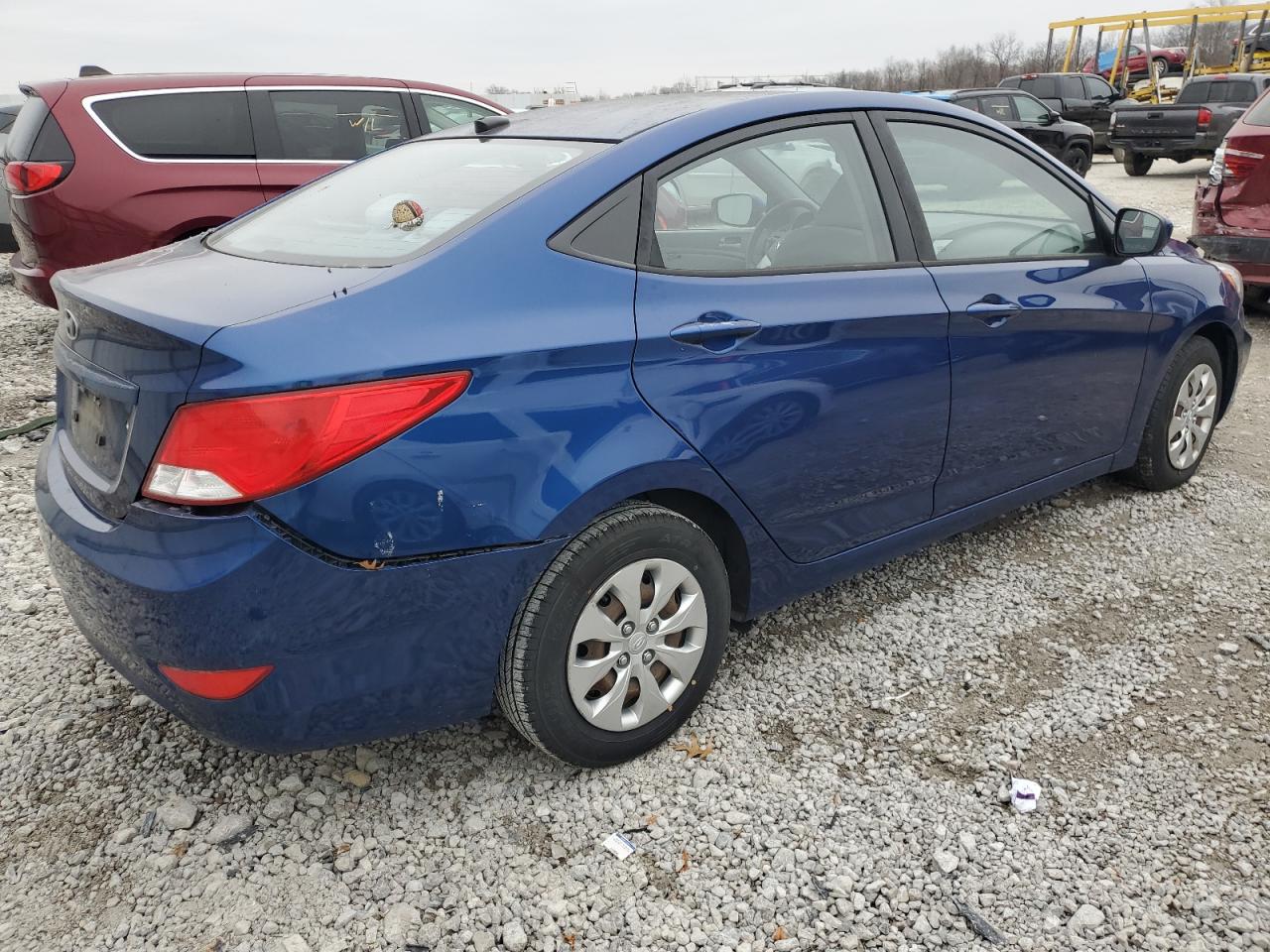 2016 Hyundai Accent - Image 3