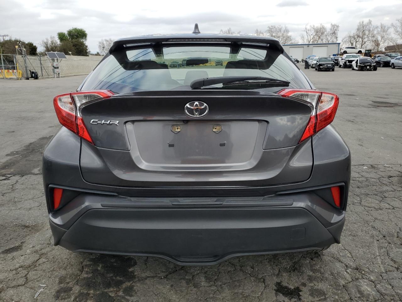 2019 Toyota C-HR - Image 6