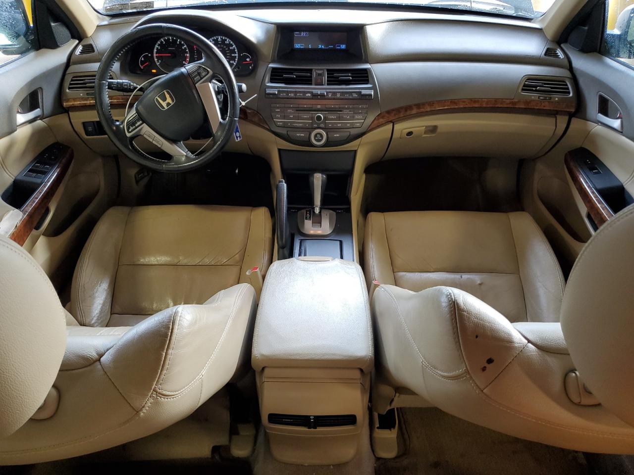 2010 Honda Accord - Image 8