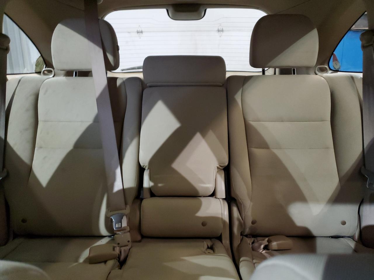 2010 Honda CR-V - Image 10