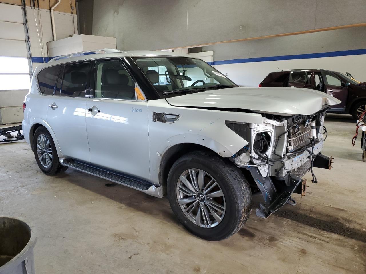 2021 Infiniti QX80 - Image 4