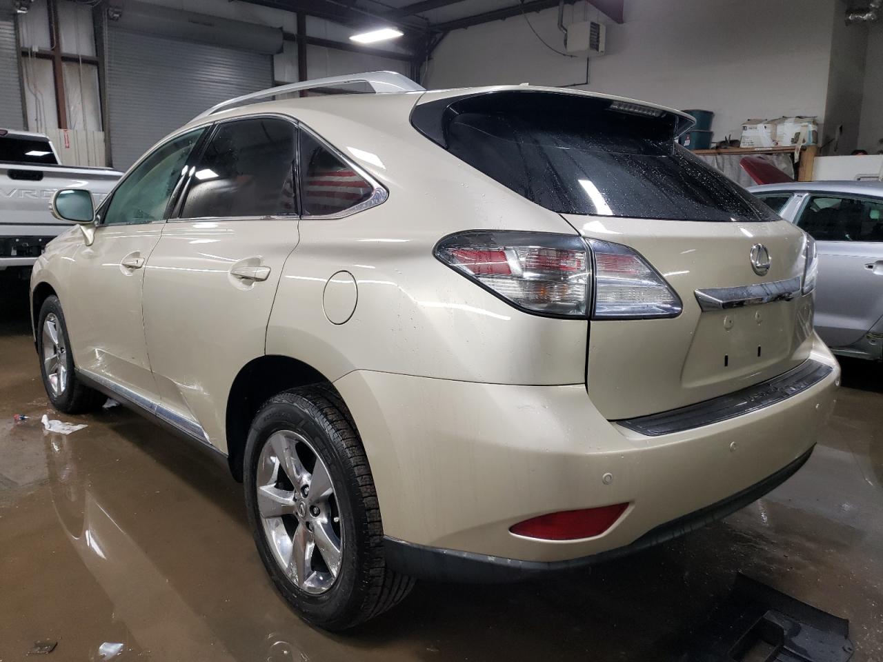 2011 Lexus RX - Image 2