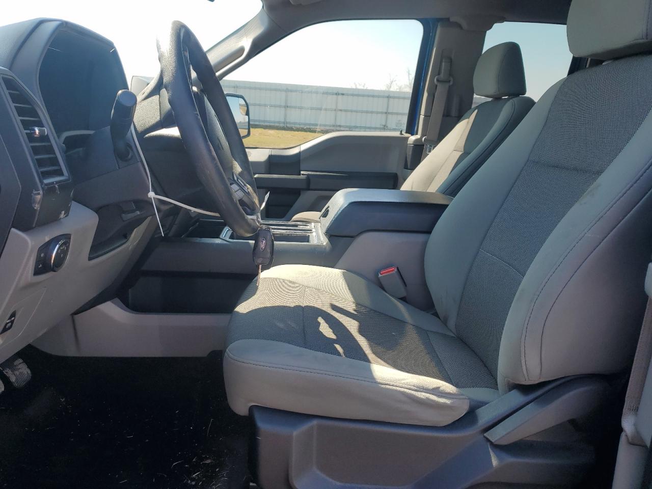 2016 Ford F-150 - Image 7