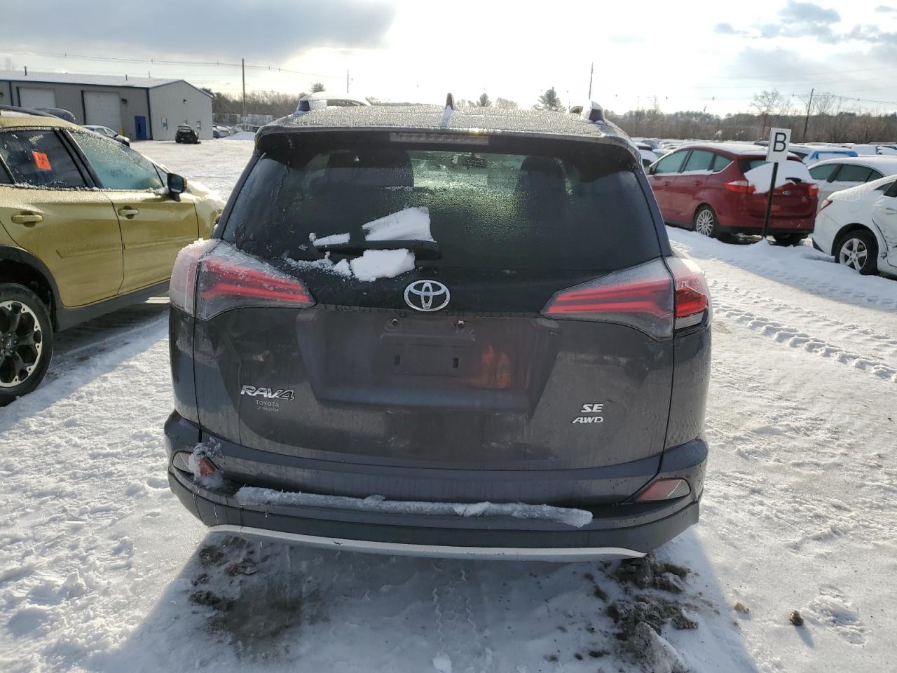 2016 Toyota RAV 4 - Image 6