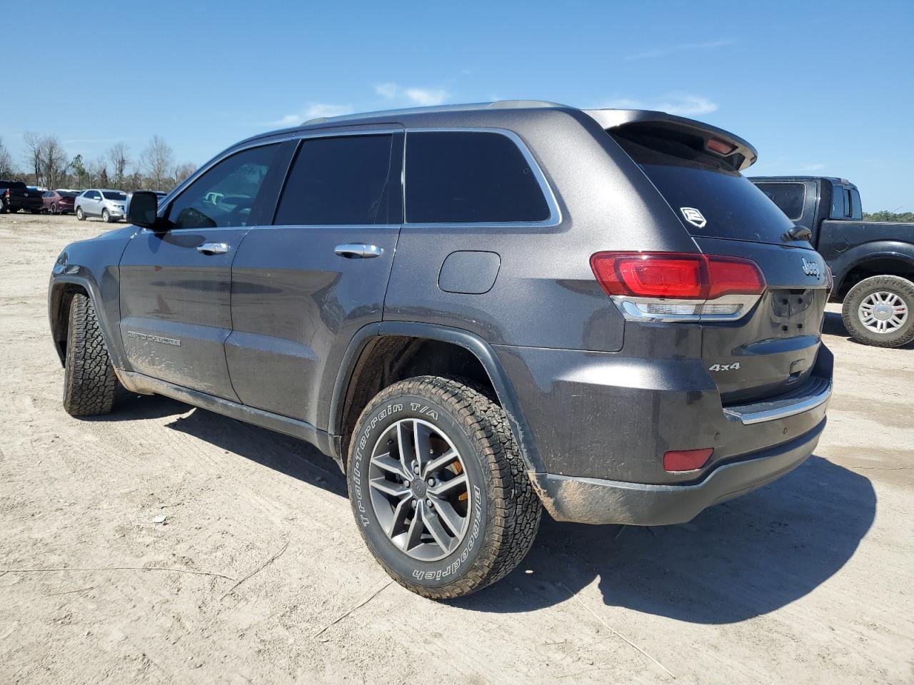 2020 Jeep Grand Cherokee - Image 2