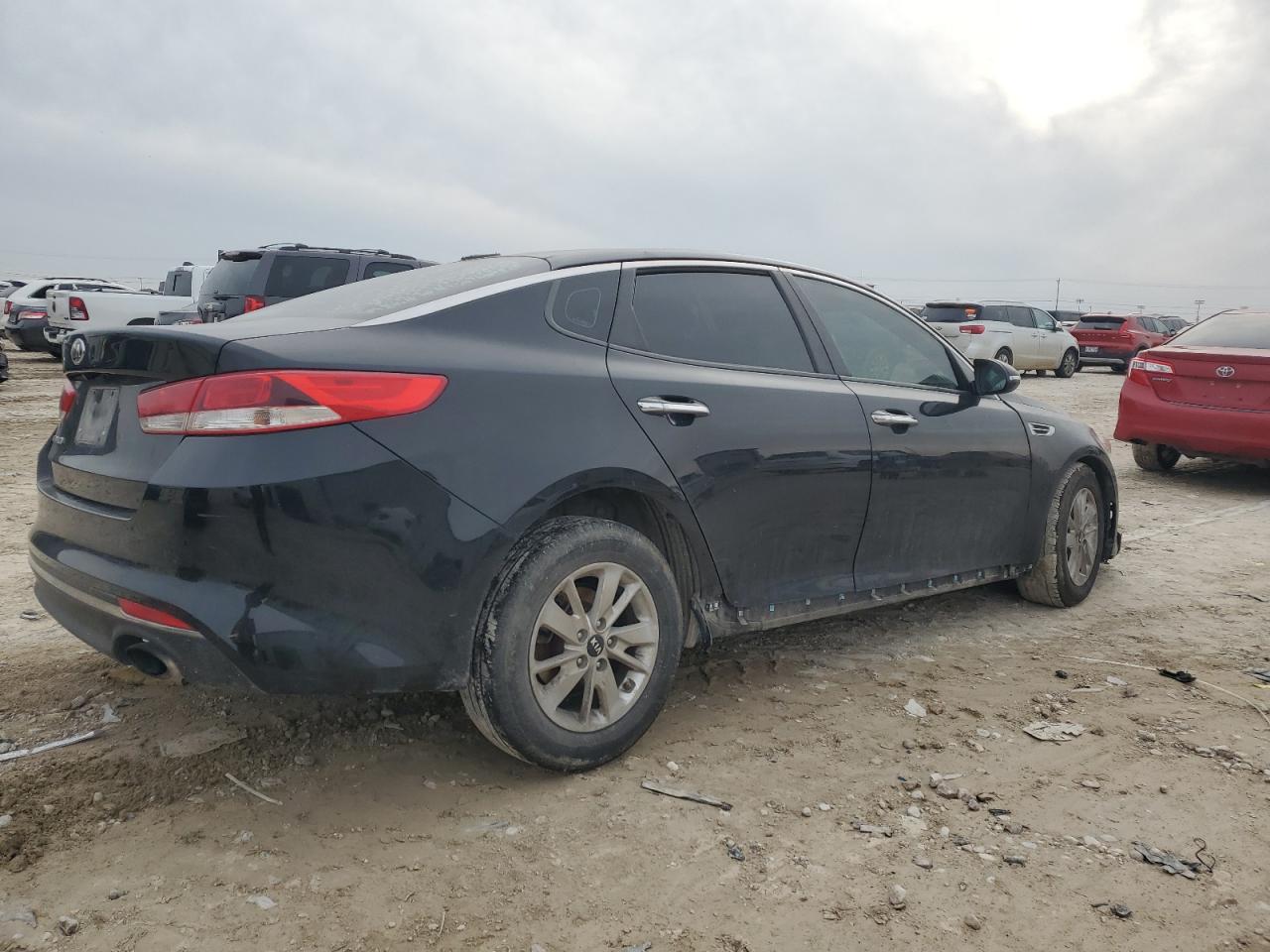 2016 Kia Optima - Image 3