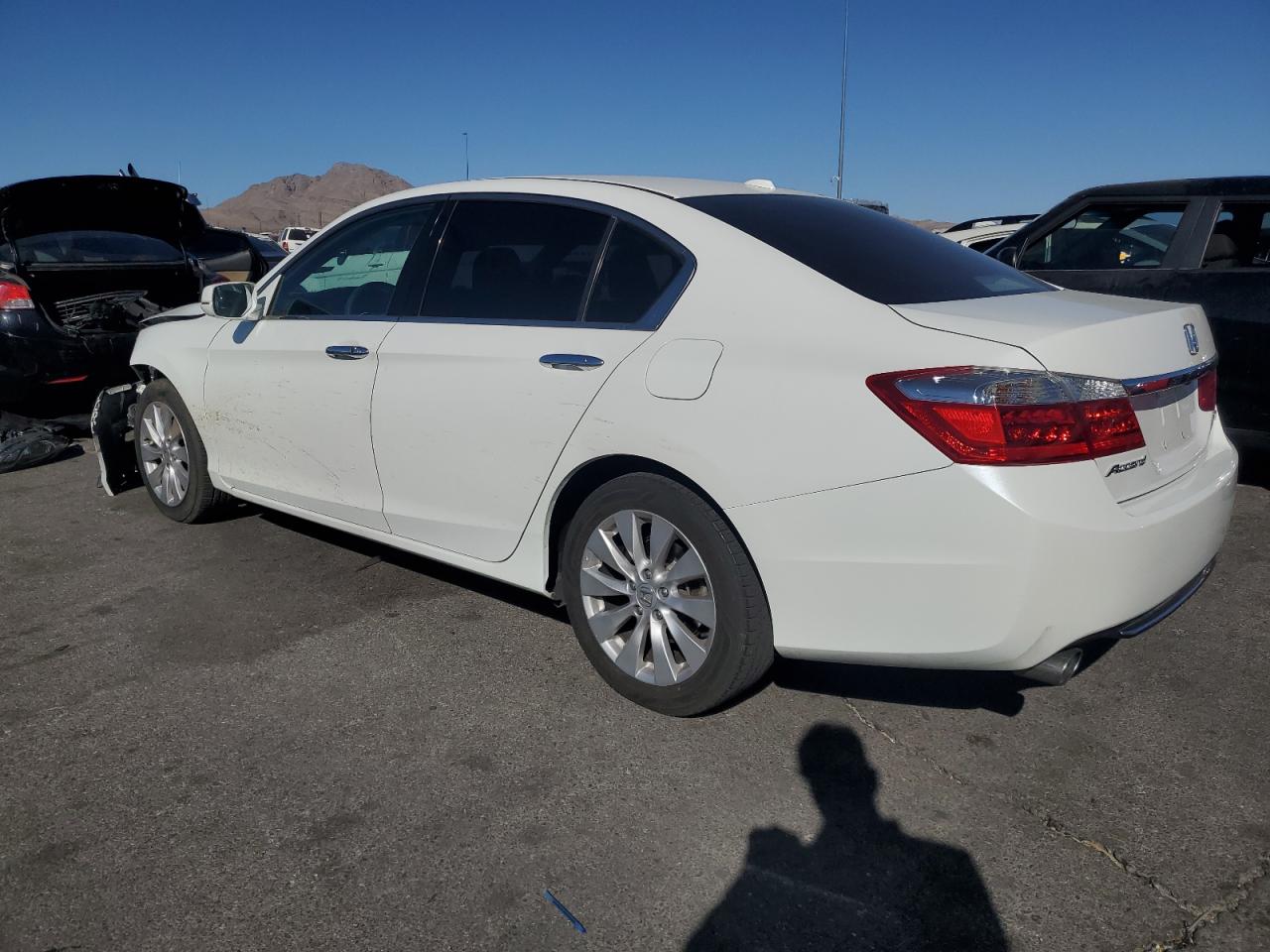 2015 Honda Accord - Image 2