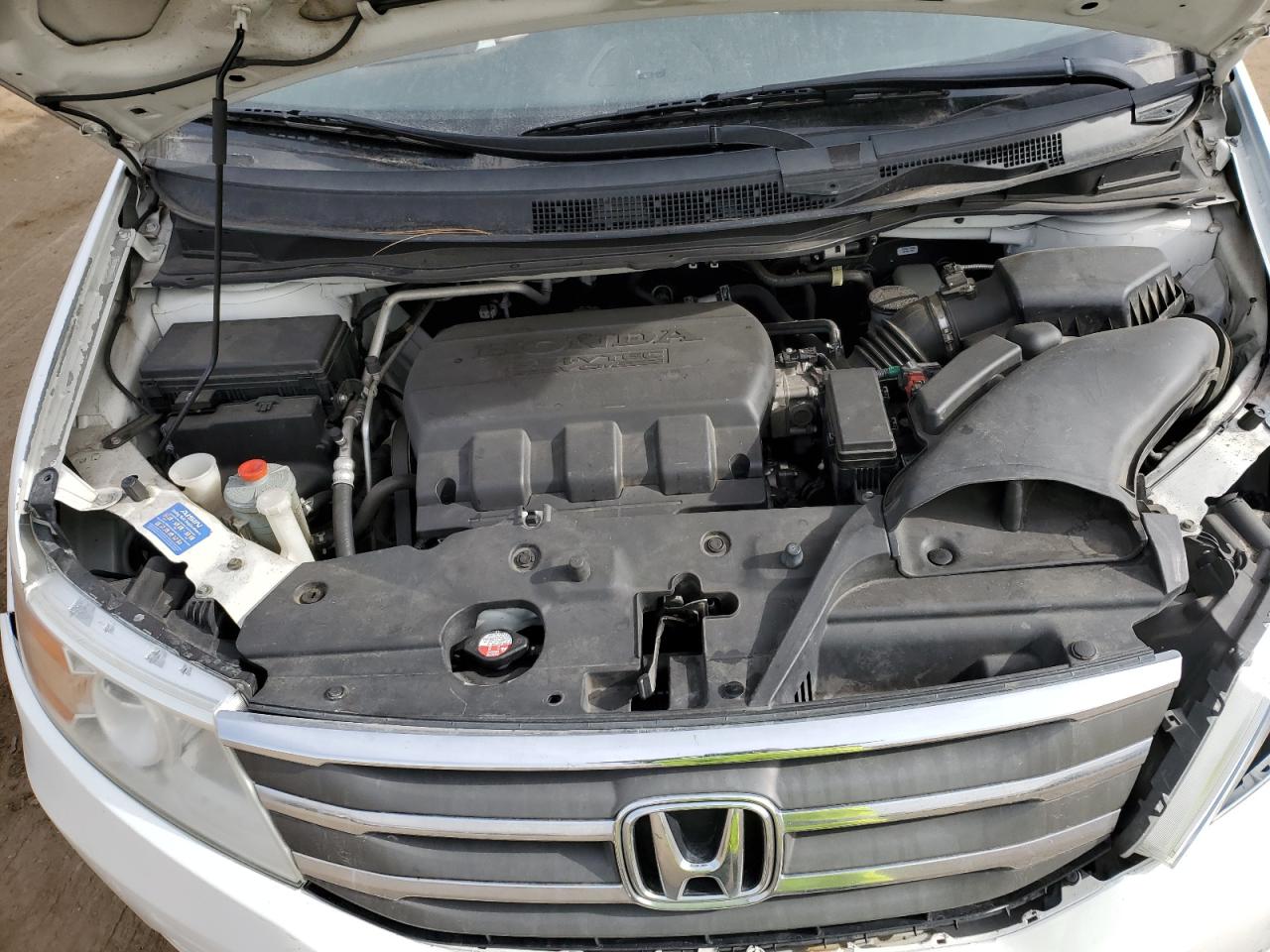 2012 Honda Odyssey - Image 12