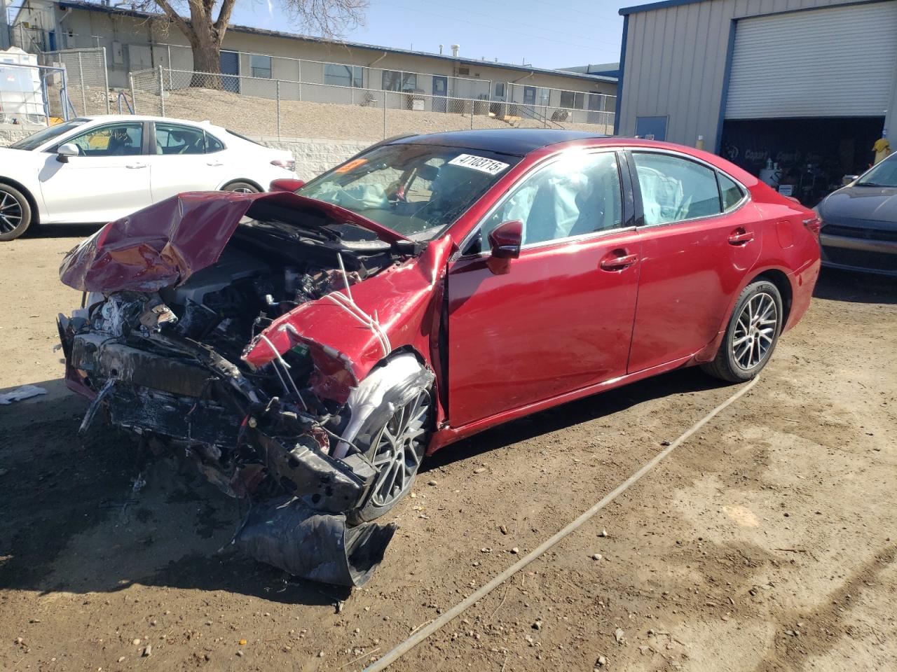 2016 Lexus ES - Image 1