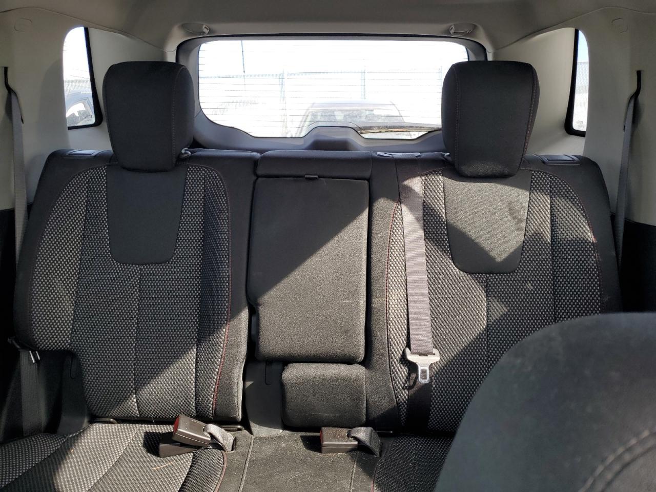 2017 GMC Terrain - Image 10