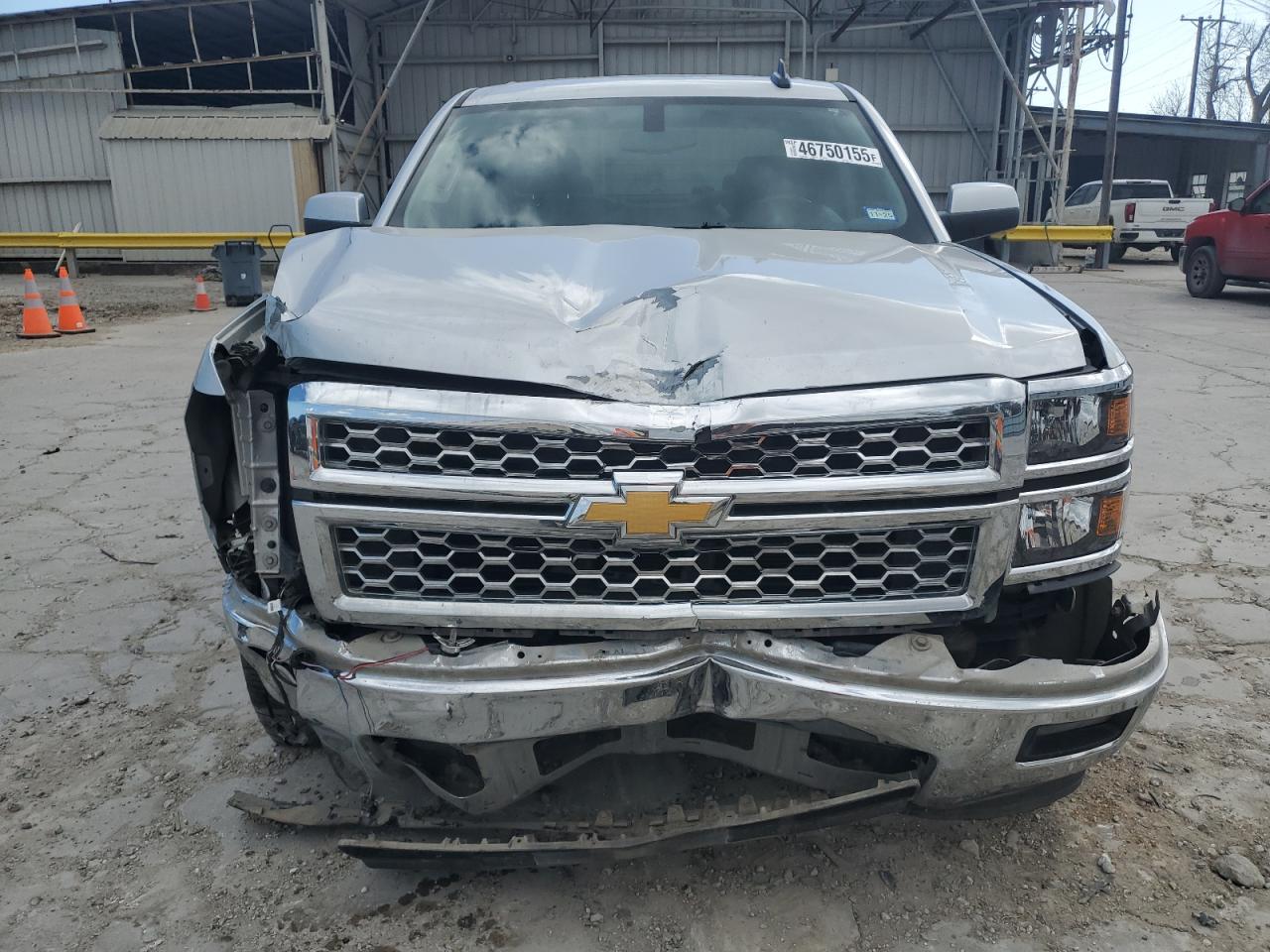 2015 Chevrolet Silverado - Image 5