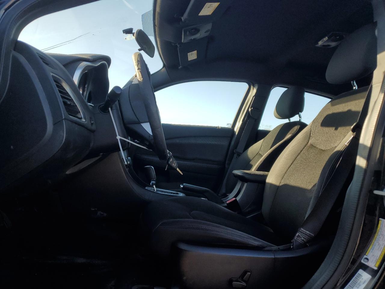 2012 Dodge Avenger - Image 7