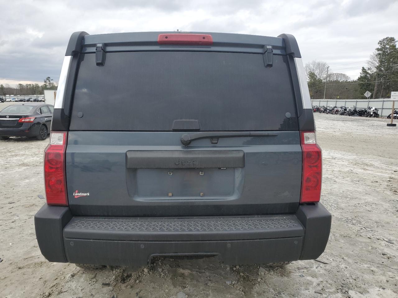 2007 Jeep Commander - Image 6