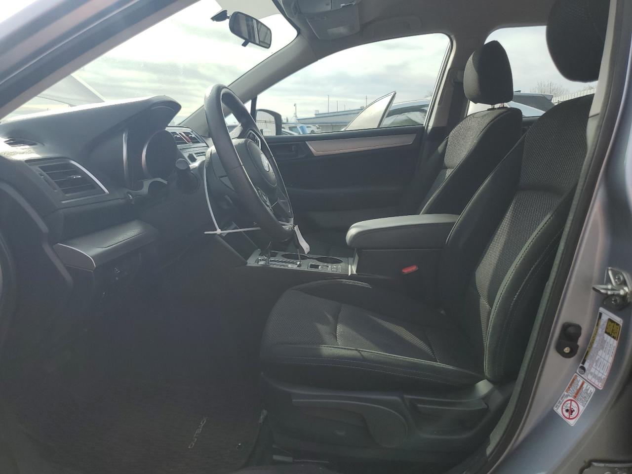 2017 Subaru Outback - Image 7