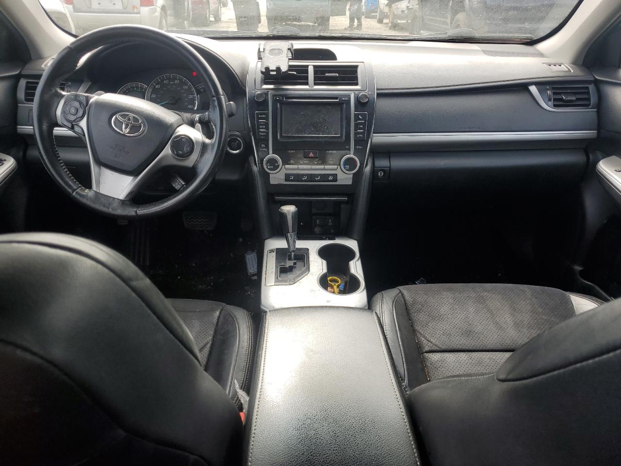 2012 Toyota Camry - Image 8