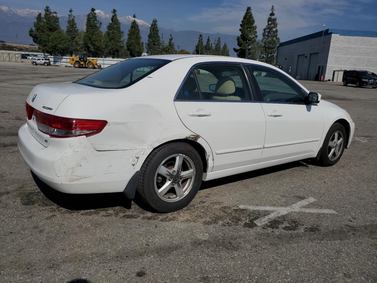 2004 Honda Accord - Image 3