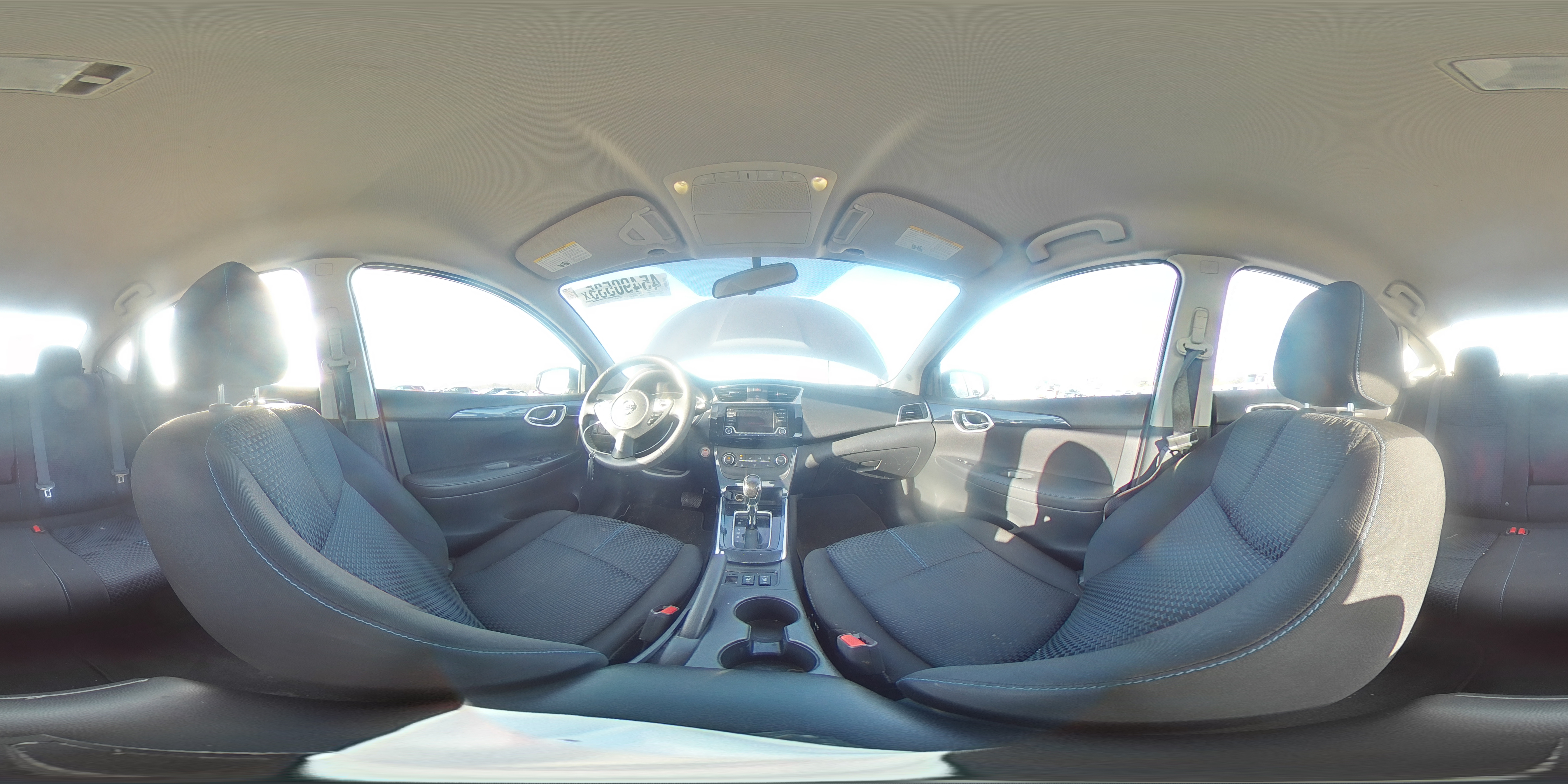 2017 Nissan Sentra - Image 13