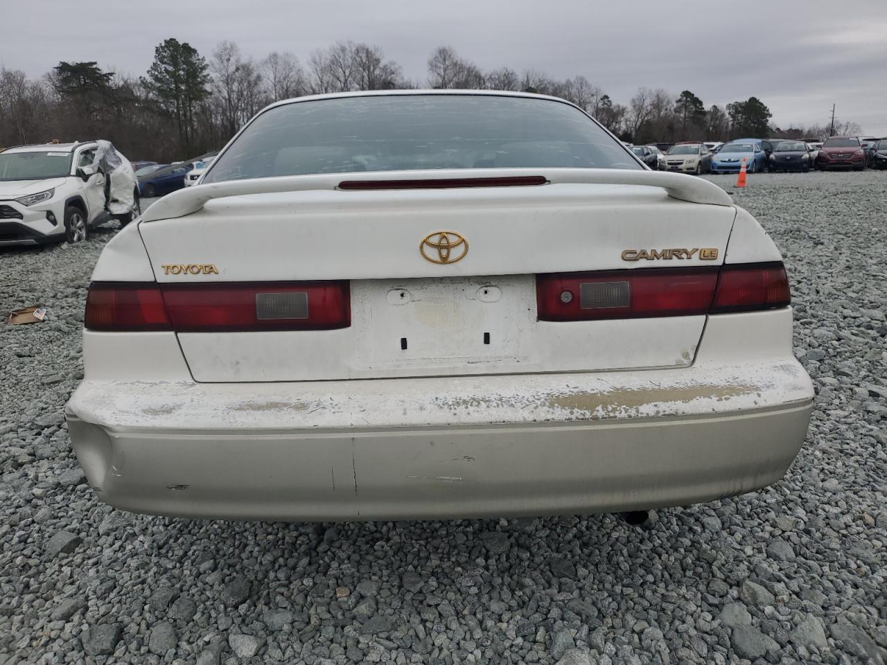 1997 Toyota Camry - Image 6