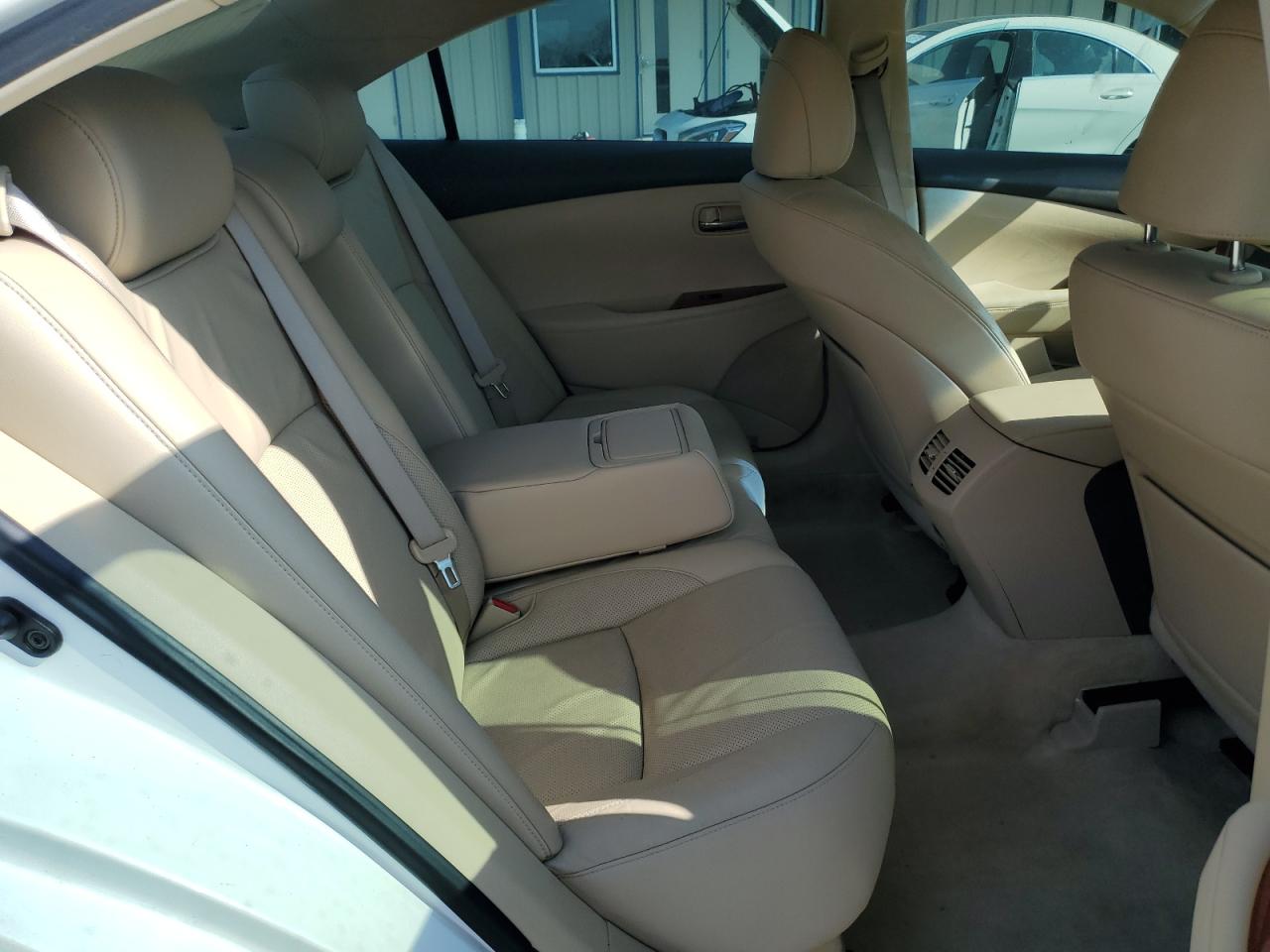 2007 Lexus Es 350 VIN: JTHBJ46G072010137 Lot: 44393425