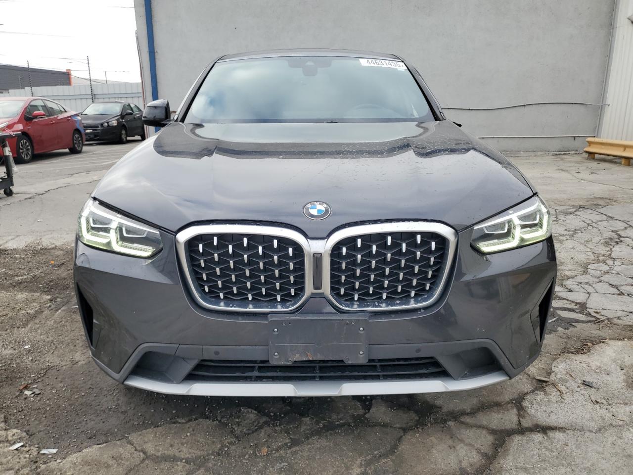 2022 BMW X4 - Image 5