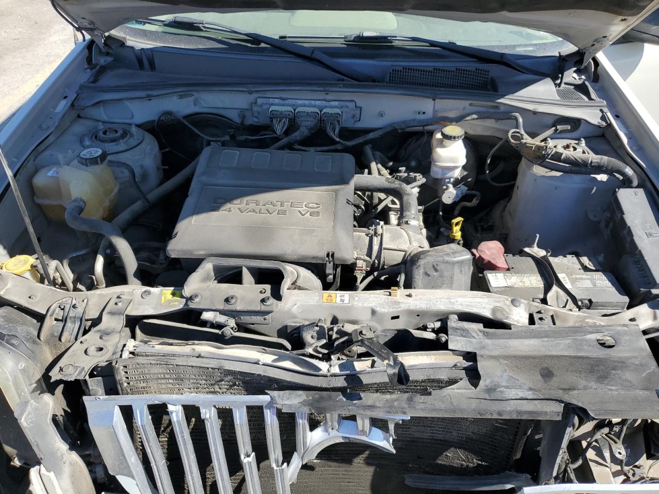 2009 Mercury Mariner - Image 12
