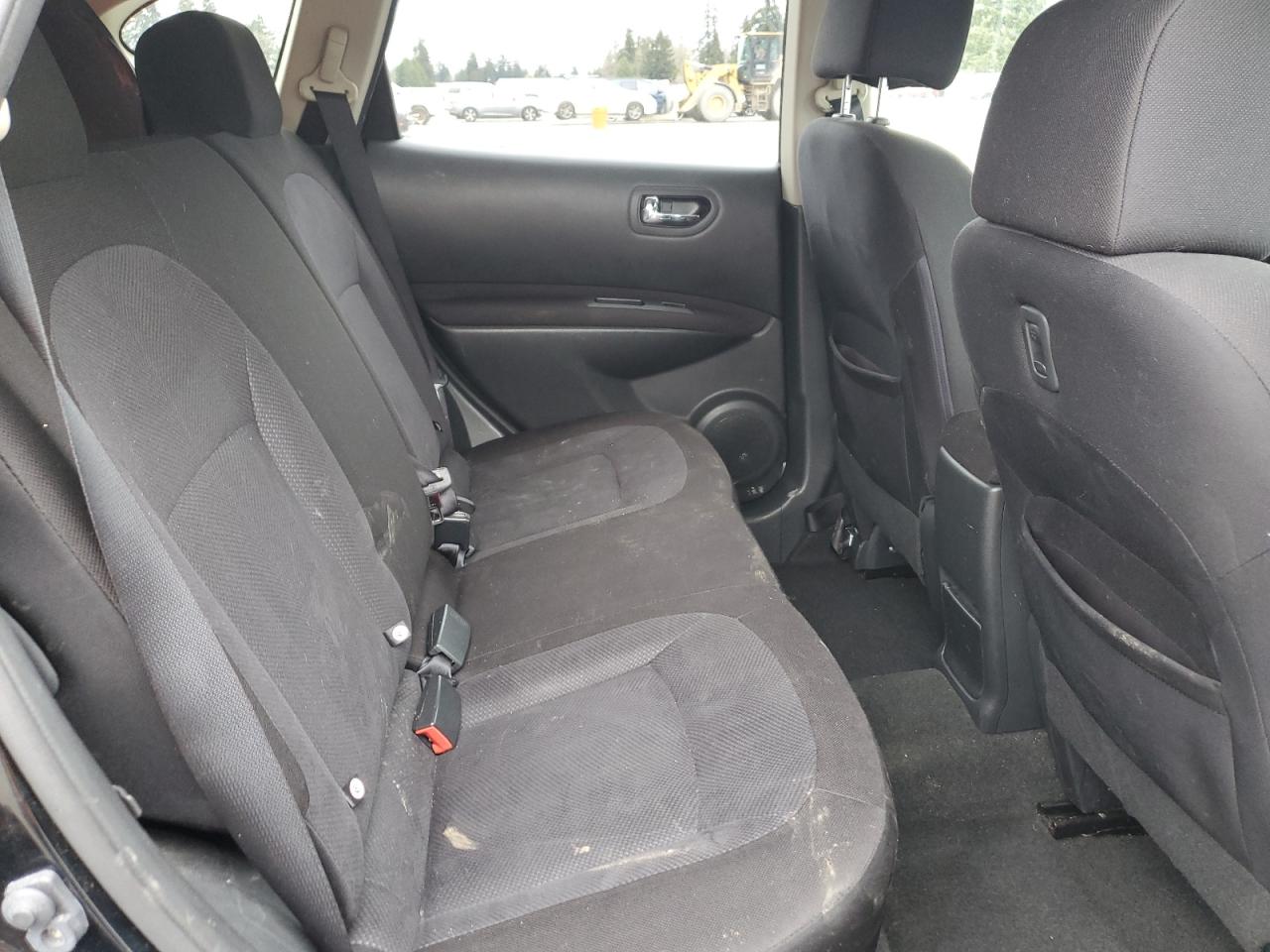 2013 Nissan Rogue - Image 11