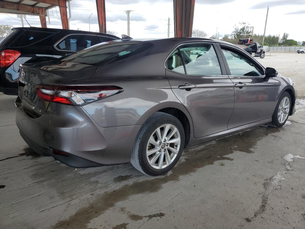 2021 Toyota Camry - Image 3