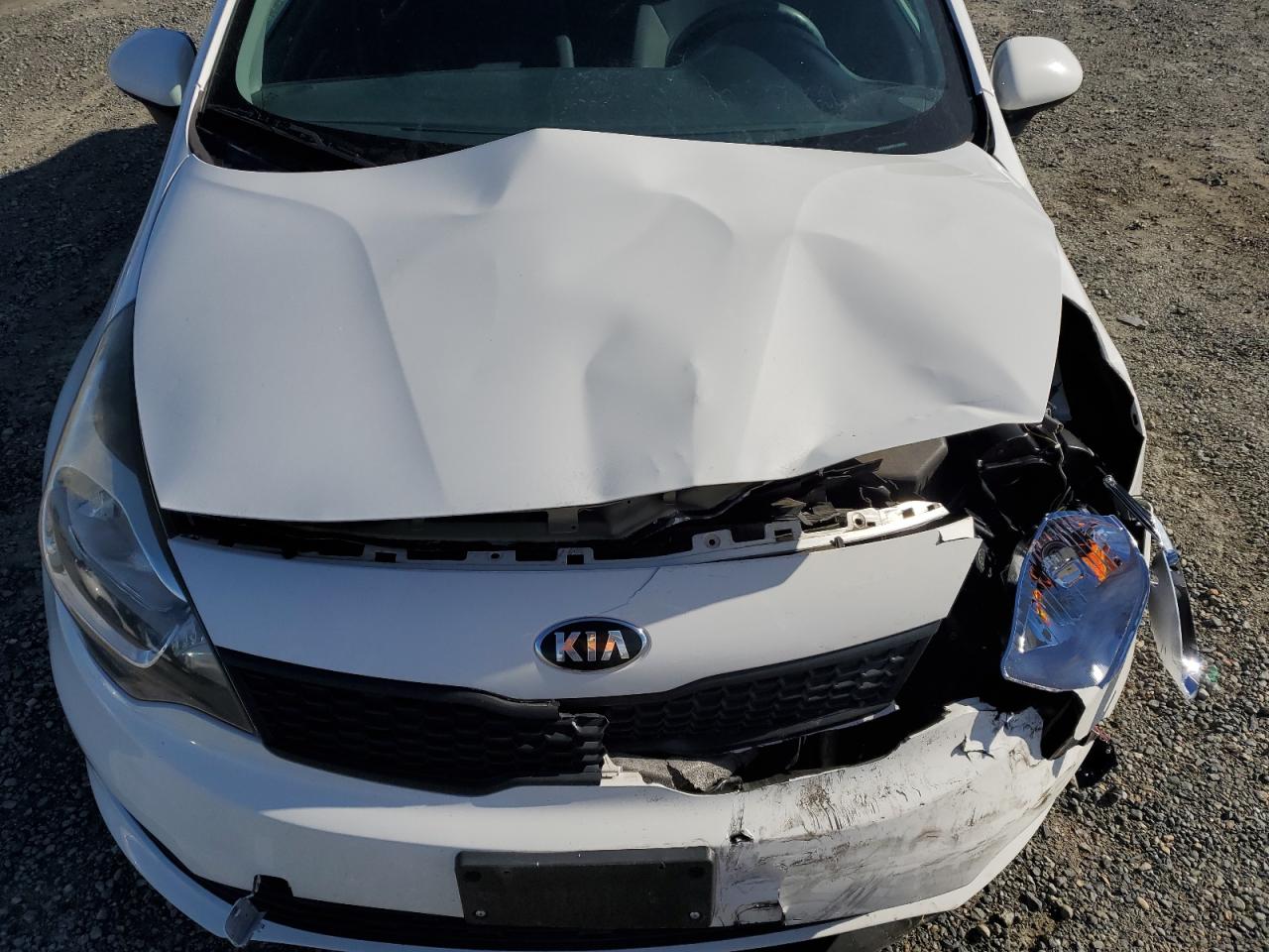 2016 Kia Rio - Image 13