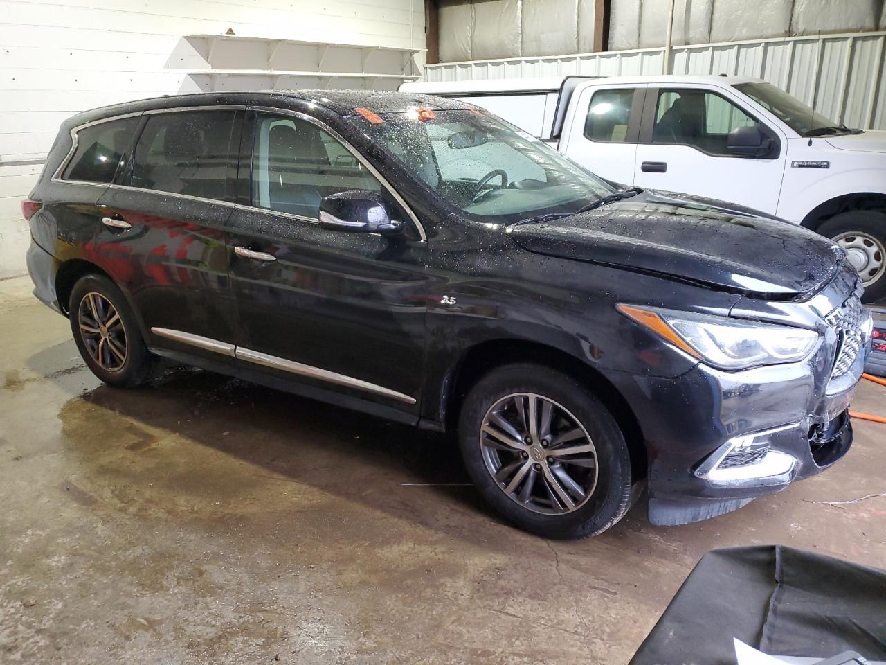 2018 Infiniti QX60 - Image 4