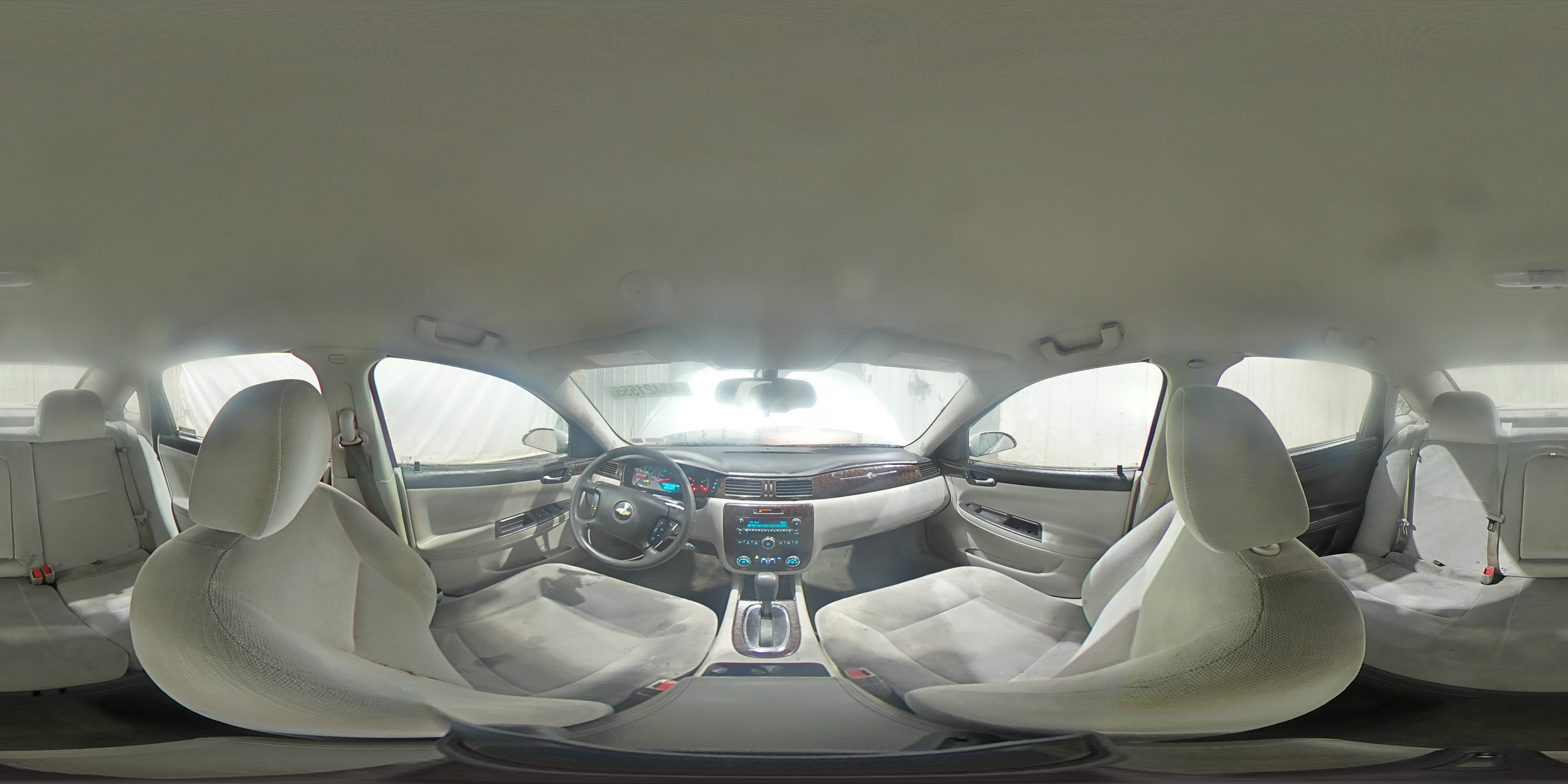 2015 Chevrolet Impala - Image 14